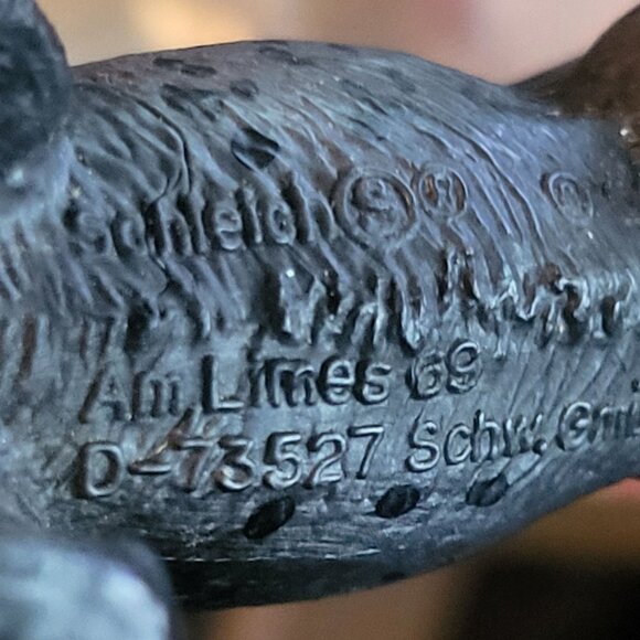 Black Panther Snow Leopard Cub Figures Two Animal figurines - Picture 10 of 11